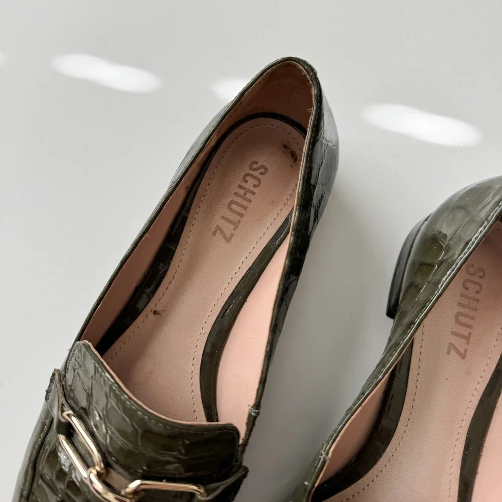 Schutz Olive Green Croc Embossed Patent Leather Horsebit Loafers 7B Preppy